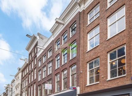 Apartment for 420 000 euro in Amsterdam, Netherlands