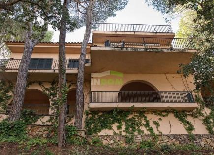 Casa para 590 000 euro en la Costa Brava, España