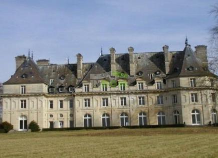 Schloß für 4 900 000 euro in Paris, Frankreich