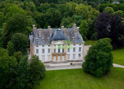 Château pour 10 000 000 Euro à Paris, France