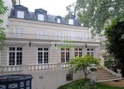 Manoir pour 12 800 000 Euro à Paris, France