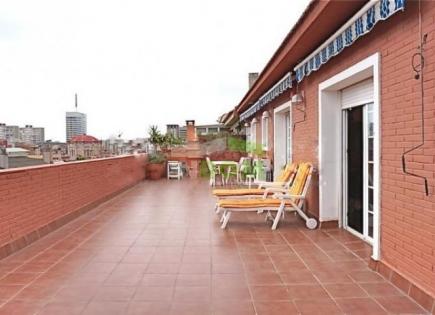 Apartment for 935 000 euro in Barcelona, Spain