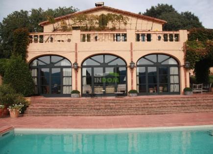 Hotel for 3 150 000 euro on Costa Brava, Spain