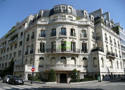 Apartment for 5 500 000 euro in Paris, France