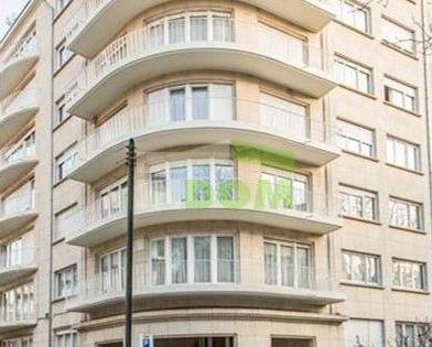 Apartment für 470 000 euro in Brüssel, Belgien