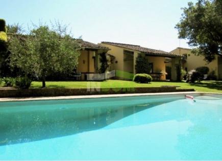 Villa for 2 500 000 euro in Italy