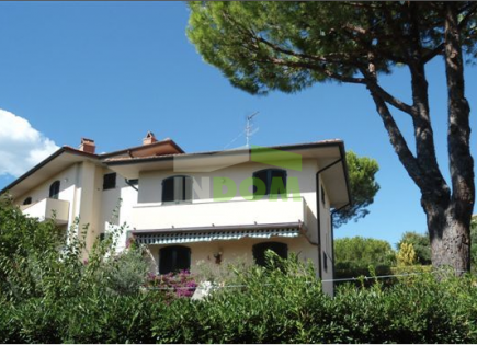 Appartement pour 250 000 Euro en Italie