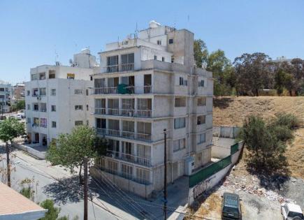 Commercial property for 900 000 euro in Nicosia, Cyprus