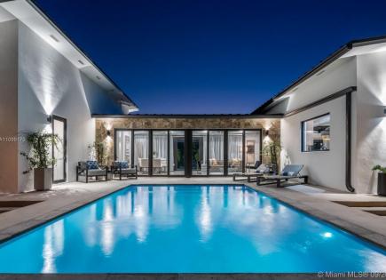 Villa pour 2 686 103 Euro à Miami, États-Unis