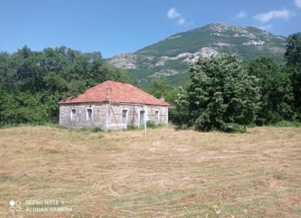 House for 160 000 euro in Risan, Montenegro