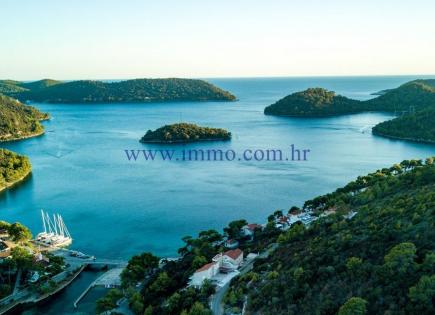 Land for 399 000 euro on Korcula island, Croatia