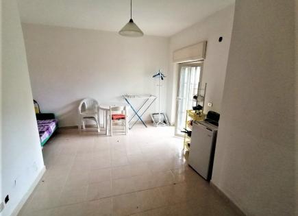 Flat for 27 000 euro in Scalea, Italy