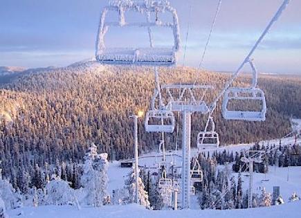 Grundstück für 300 000 euro in Ruka, Finnland