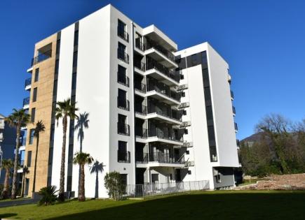 Wohnung für 303 000 euro in Tivat, Montenegro