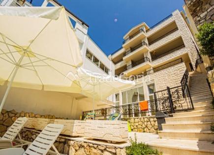 Flat for 185 000 euro in Utjeha, Montenegro