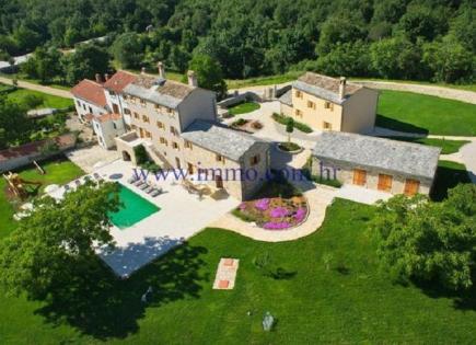 Domaine pour 3 500 000 Euro à Motovun, Croatie