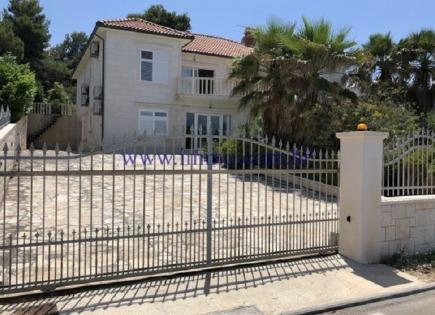 Maison pour 1 400 000 Euro sur le Brač, Croatie