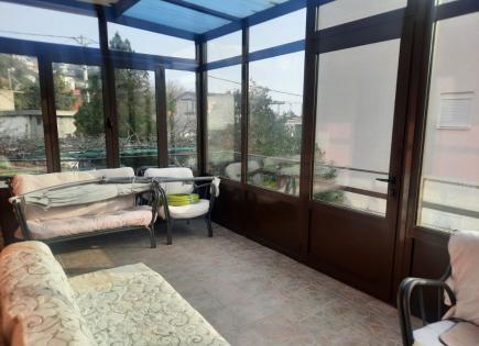 House for 250 000 euro in Sutomore, Montenegro