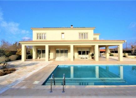 Villa para 1 000 000 euro en Pafos, Chipre