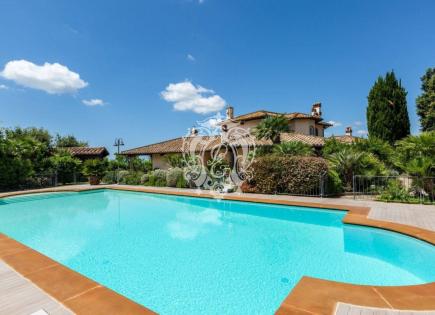 Villa pour 2 200 000 Euro à Rome, Italie