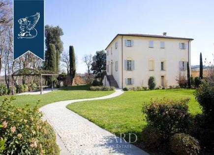 Villa in Bologna, Italy (price on request)