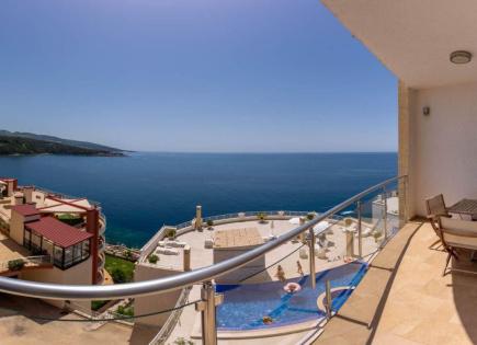 Wohnung für 289 000 euro in Dobra Voda, Montenegro