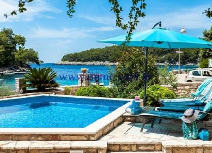 Villa pour 1 300 000 Euro sur l'île de Korcula, Croatie