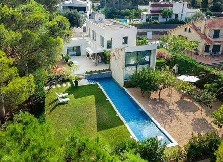 Villa pour 29 700 Euro par mois à Platja D'Aro, Espagne