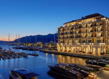 Apartment für 290 000 euro in Tivat, Montenegro