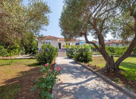 Maison pour 790 000 Euro sur le Brač, Croatie