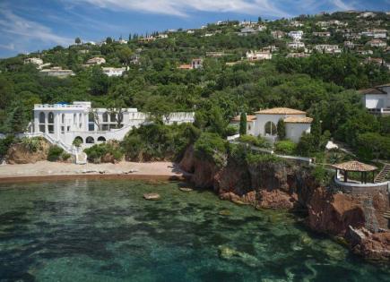 Villa for 13 700 000 euro in Var, France