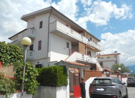 Haus für 75 000 euro in Scalea, Italien