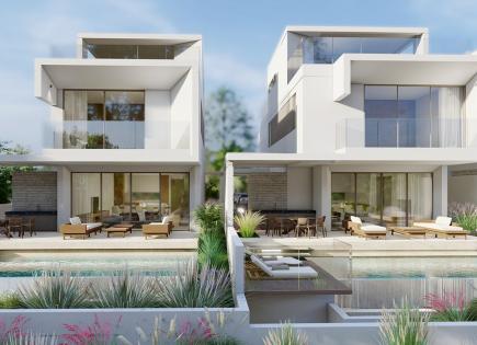 Villa for 745 000 euro in Paphos, Cyprus