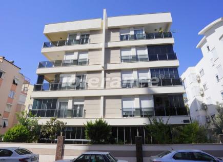 Apartamento para 338 000 euro en Lara, Turquia