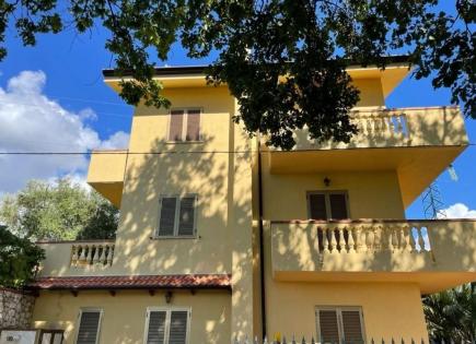 Maison pour 220 000 Euro à Belvédère Marittimo, Italie