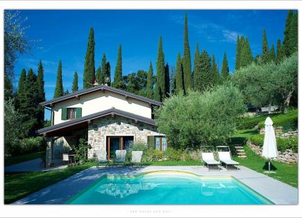 Villa para 1 350 000 euro por Lago de Garda, Italia