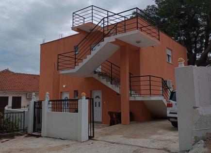 Haus für 250 000 euro in Sutomore, Montenegro