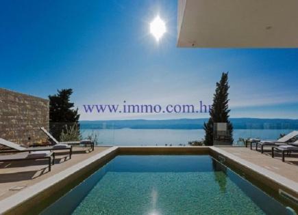 Villa für 1 700 000 euro in Omis, Kroatien