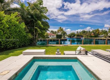 Villa for 3 821 601 euro in Miami, USA