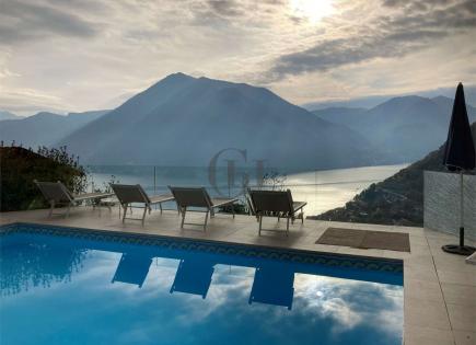 Villa pour 1 400 000 Euro par le Lac de Côme, Italie