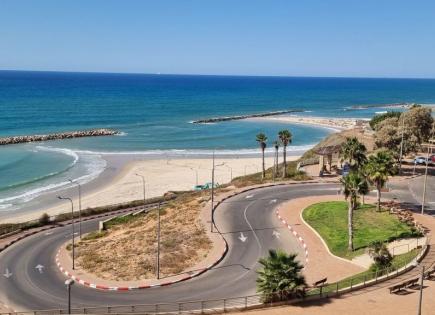 Appartement pour 2 950 Euro par mois à Netanya, Israël