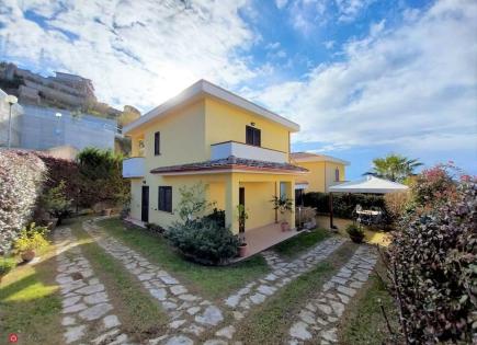 Maison pour 250 000 Euro à Diamante, Italie