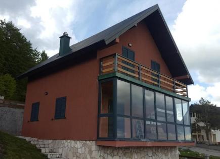 Casa para 180 000 euro en Zabljak, Montenegro