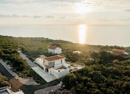 Villa für 525 000 euro in Kotor, Montenegro