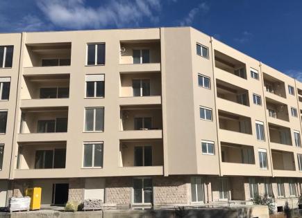 Piso para 291 632 euro en Becici, Montenegro