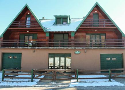 Haus für 340 000 euro in Zabljak, Montenegro