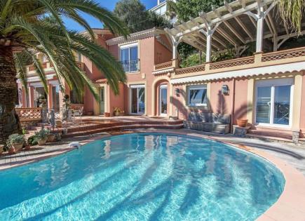 Villa for 2 500 000 euro in Villefranche-sur-Mer, France