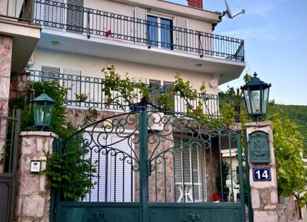 Haus für 420 000 euro in Petrovac, Montenegro