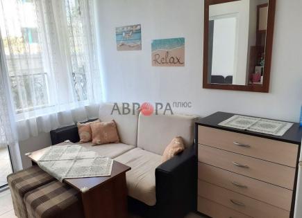 Appartement pour 200 Euro par mois à Slantchev Briag, Bulgarie