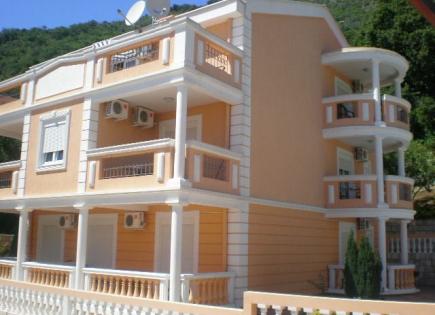 Villa für 1 550 000 euro in Petrovac, Montenegro